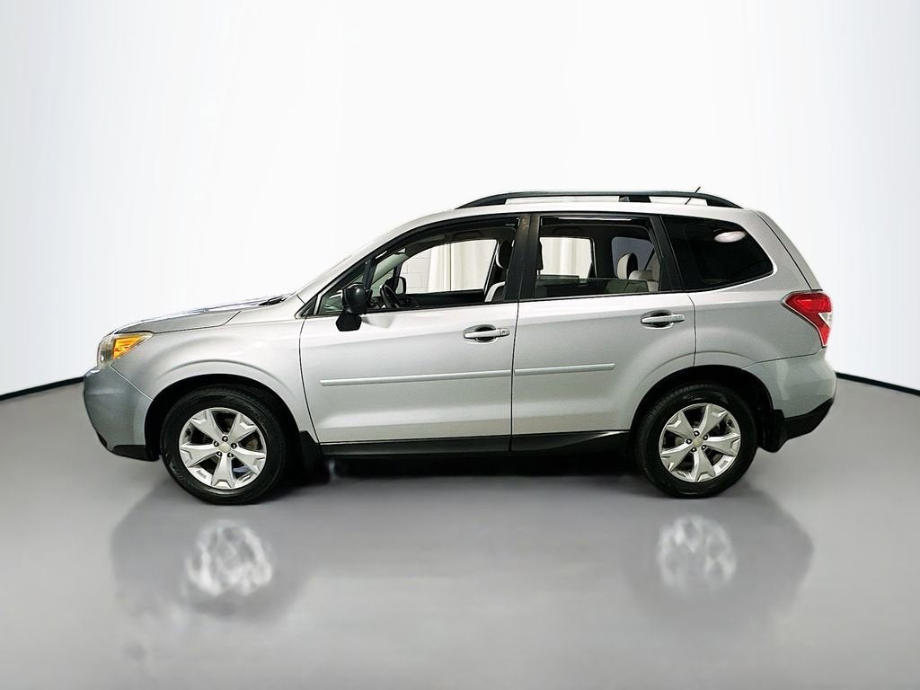 2015 Subaru Forester 2.5i