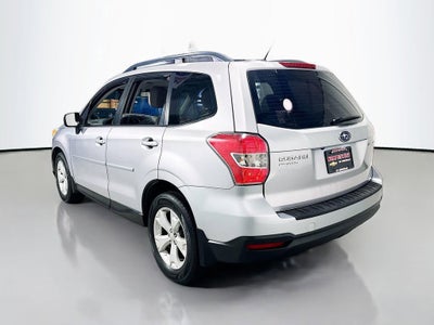 2015 Subaru Forester 2.5i