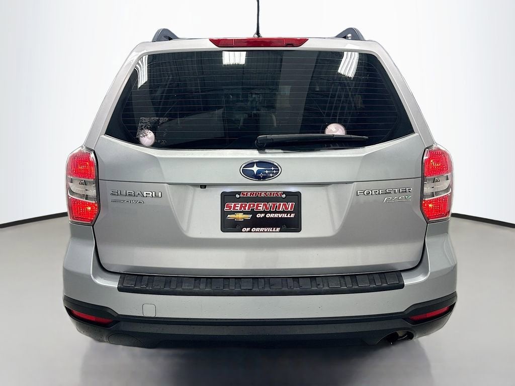 2015 Subaru Forester 2.5i