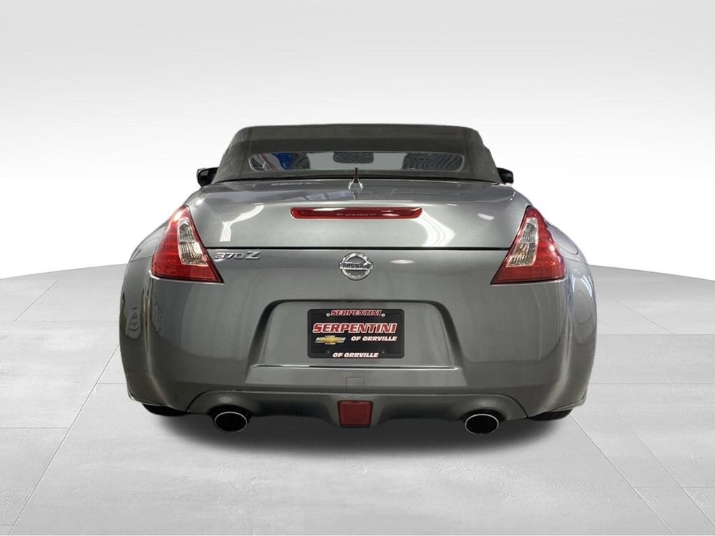 2014 Nissan 370Z Touring