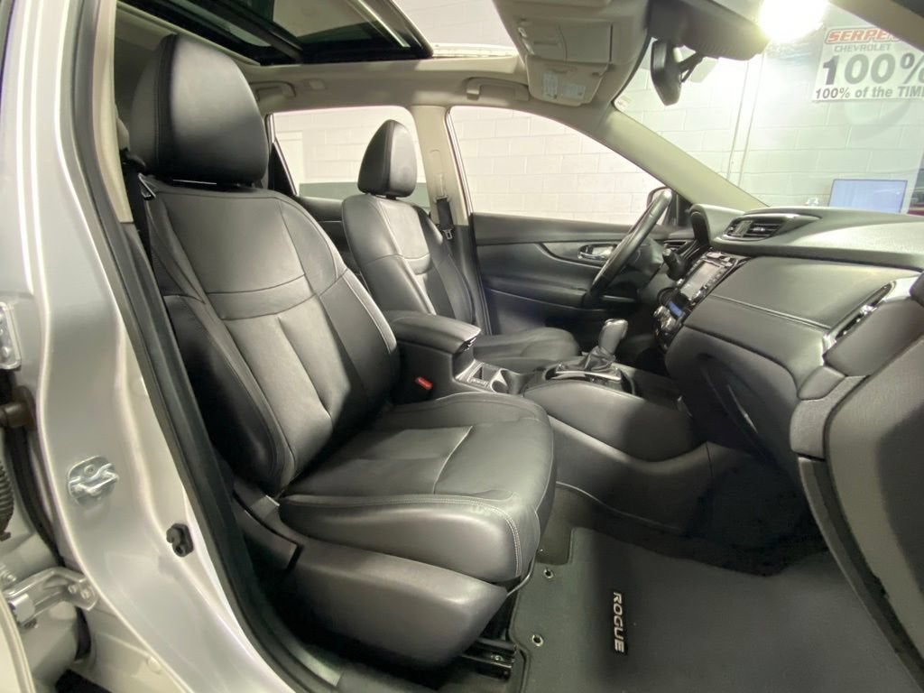 2017 Nissan Rogue SL