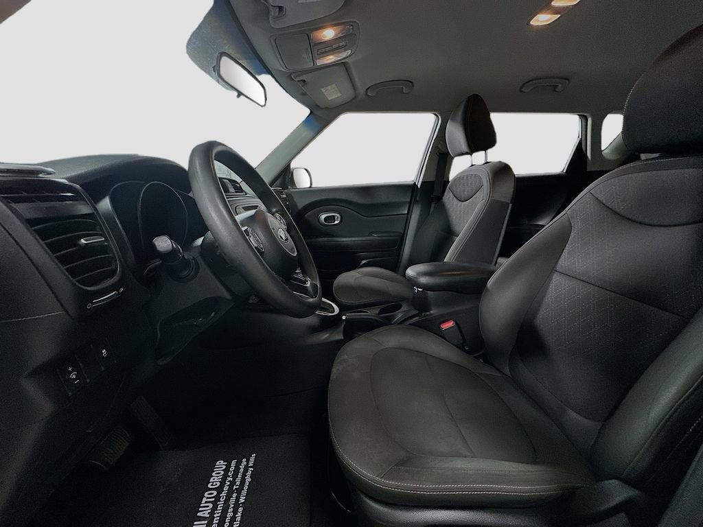 2016 Kia Soul Base