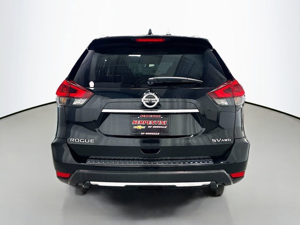 2018 Nissan Rogue SV