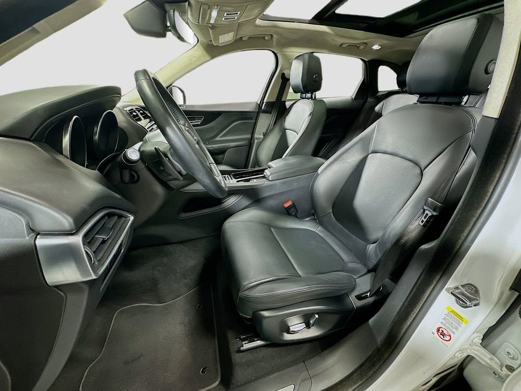 2019 Jaguar F-PACE 25t Premium