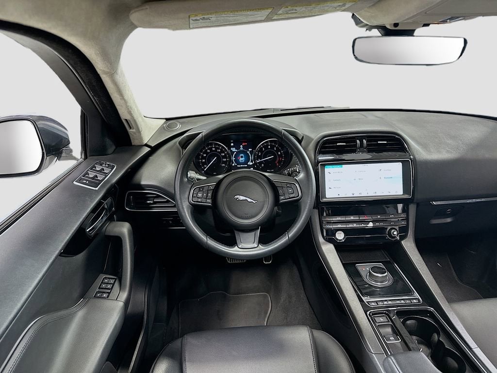 2019 Jaguar F-PACE 25t Premium