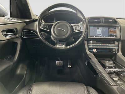 2019 Jaguar F-PACE S