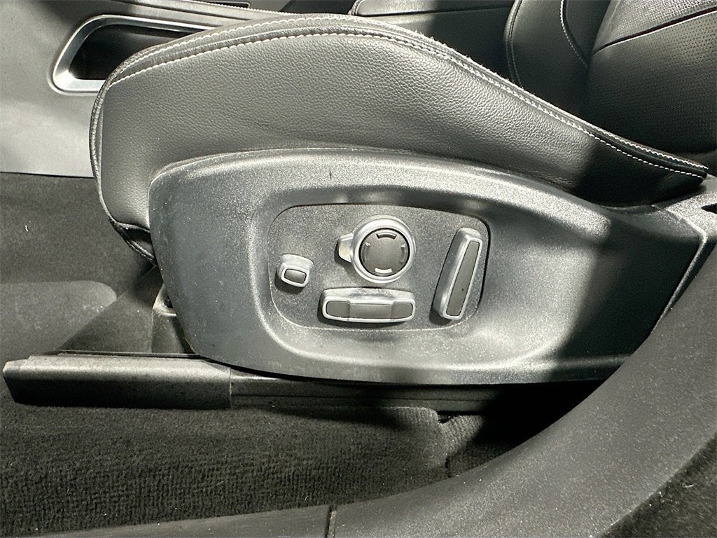 2019 Jaguar F-PACE S