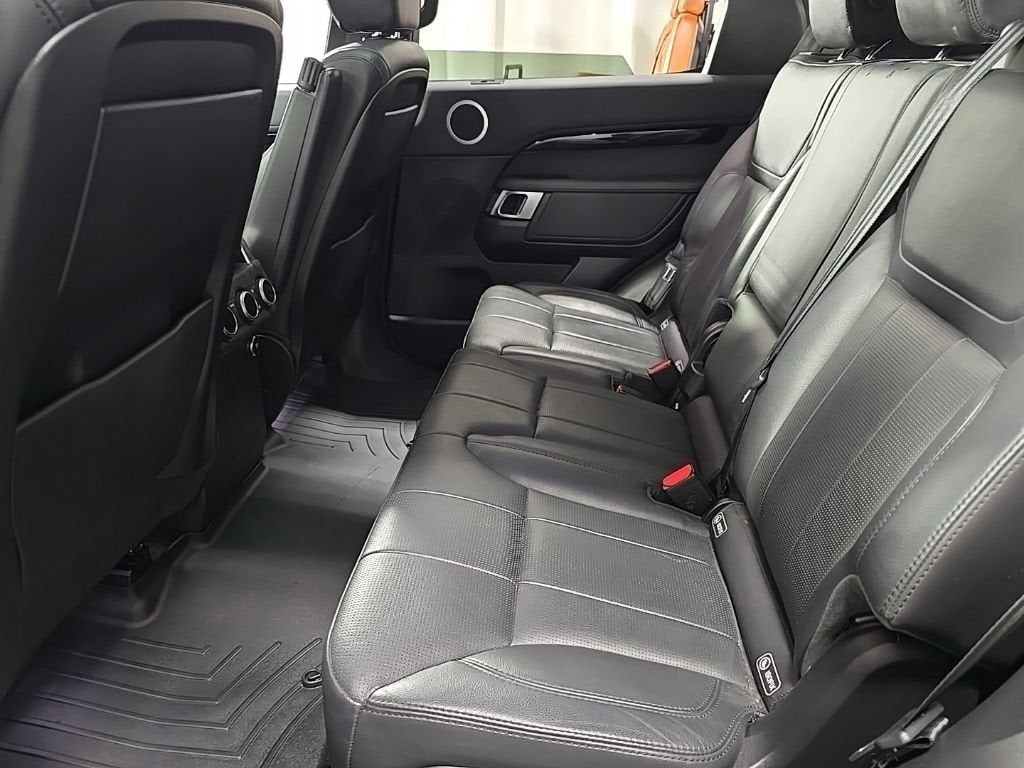 2019 Land Rover Discovery SE