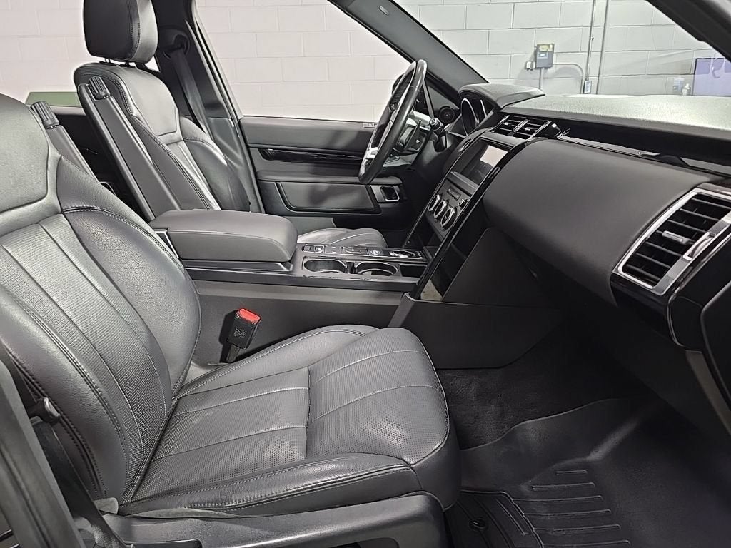 2019 Land Rover Discovery SE