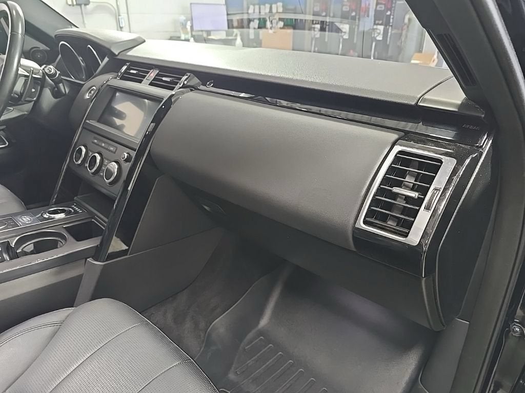 2019 Land Rover Discovery SE