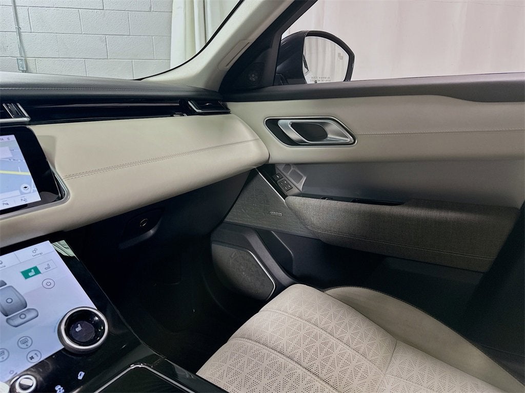 2019 Land Rover Range Rover Velar R-Dynamic SE