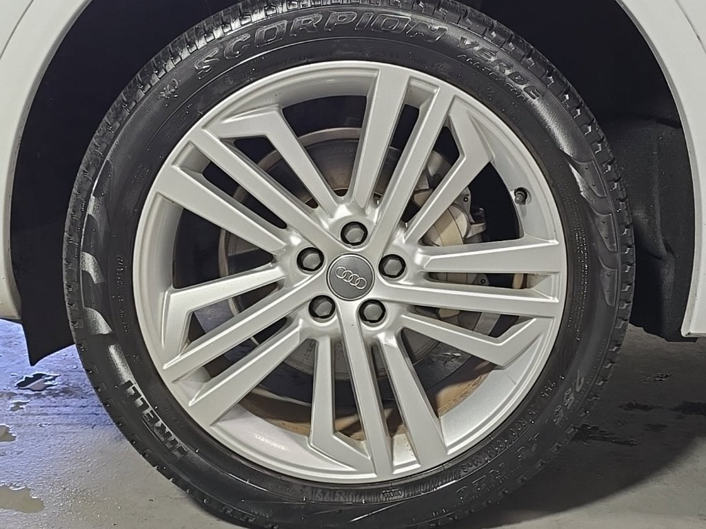 2020 Audi Q5 Premium Plus