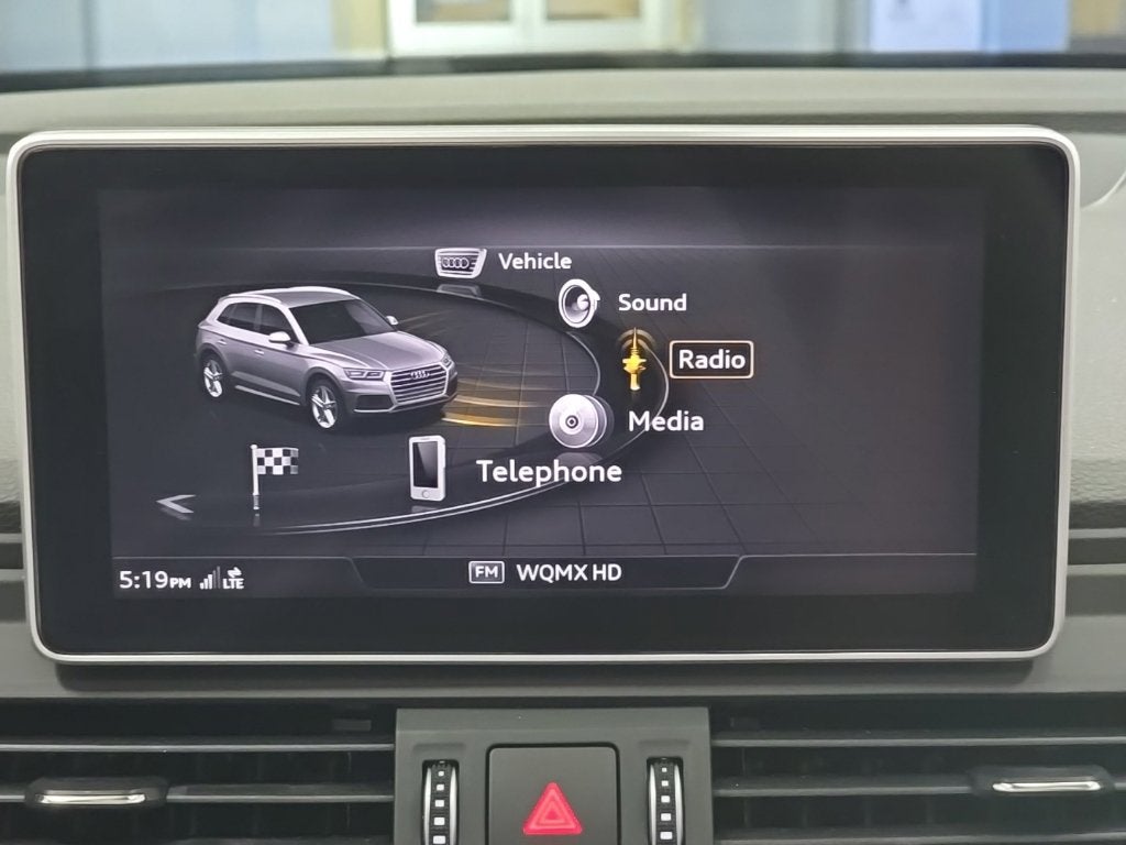 2020 Audi Q5 Premium Plus