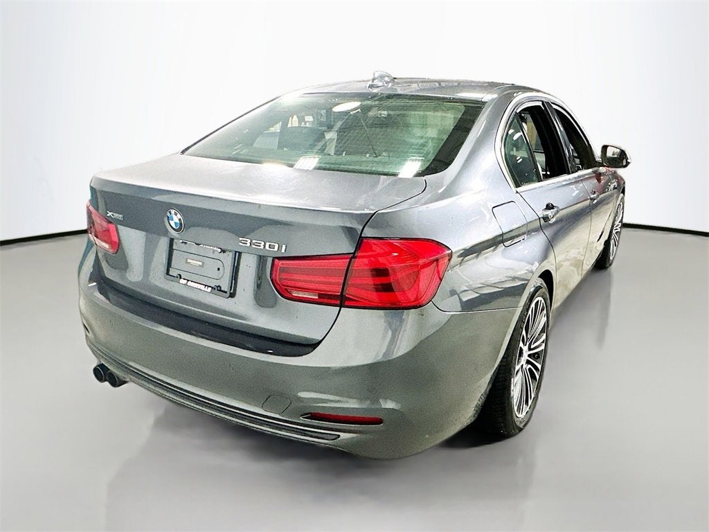 2017 BMW 3 Series 330i xDrive
