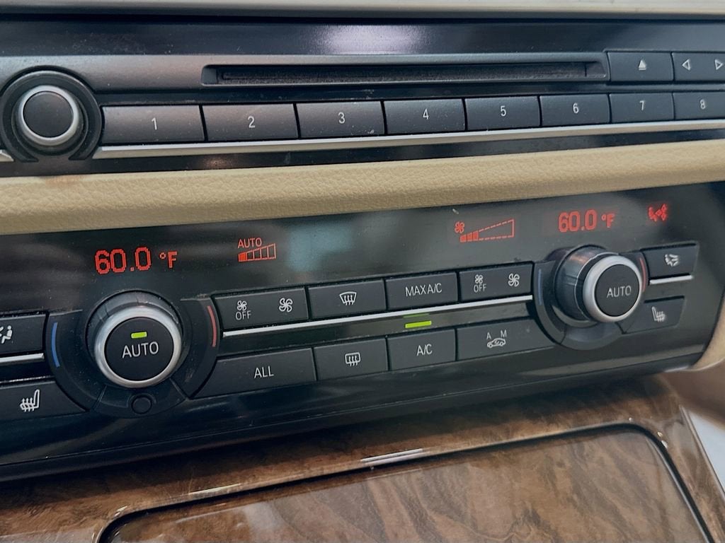 2013 BMW 5 Series 528i xDrive