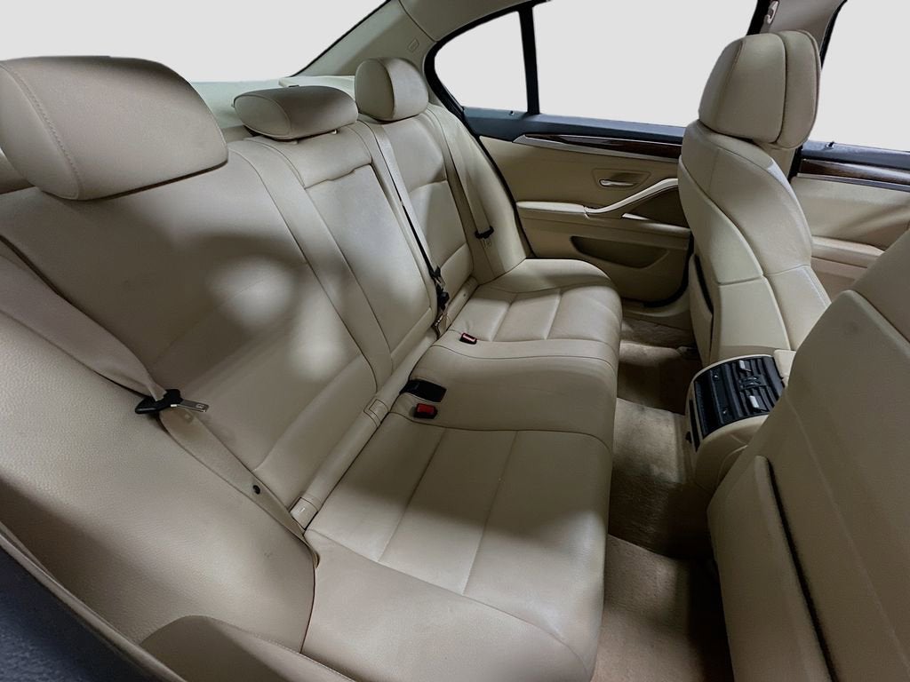 2013 BMW 5 Series 528i xDrive