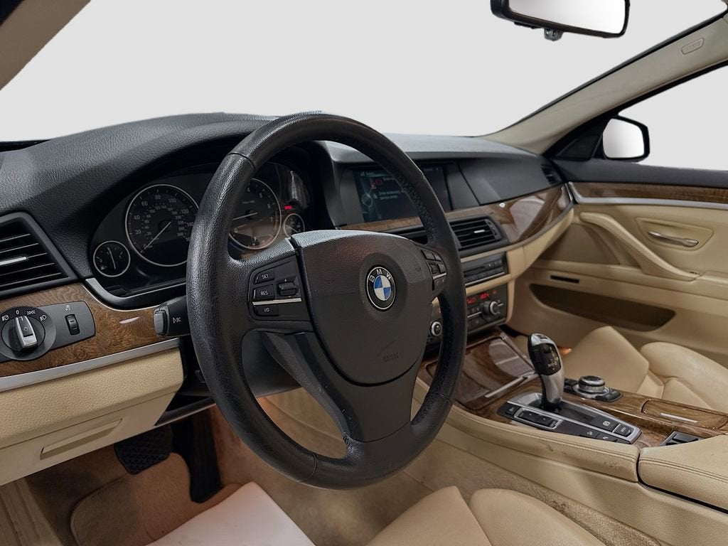 2013 BMW 5 Series 528i xDrive
