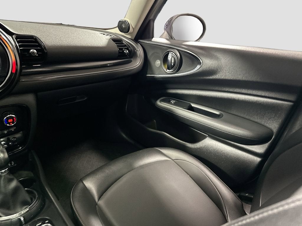 2017 MINI Clubman Cooper