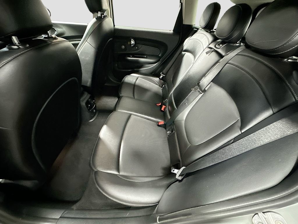 2017 MINI Clubman Cooper