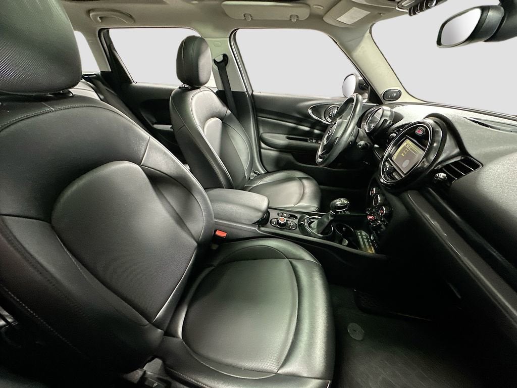 2017 MINI Clubman Cooper