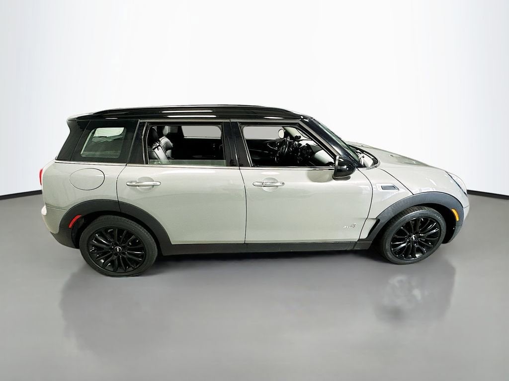 2017 MINI Clubman Cooper
