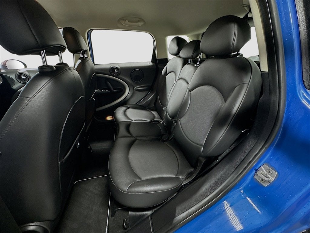 2012 MINI Cooper Countryman Base