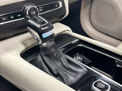 2020 Volvo XC90 Momentum