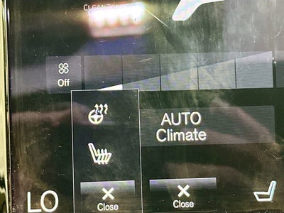 2020 Volvo XC90 Momentum