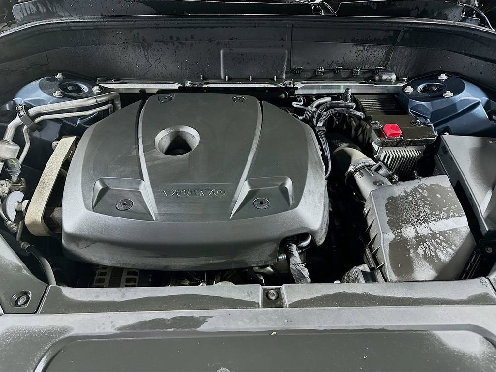 2020 Volvo XC90 Momentum