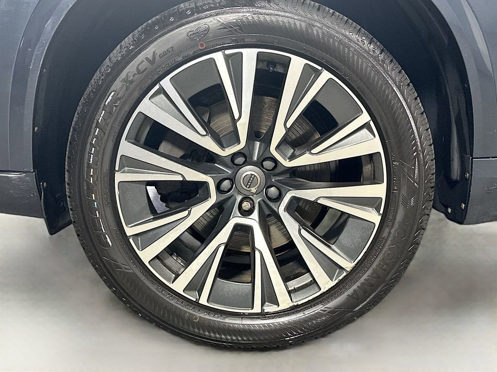 2020 Volvo XC90 Momentum