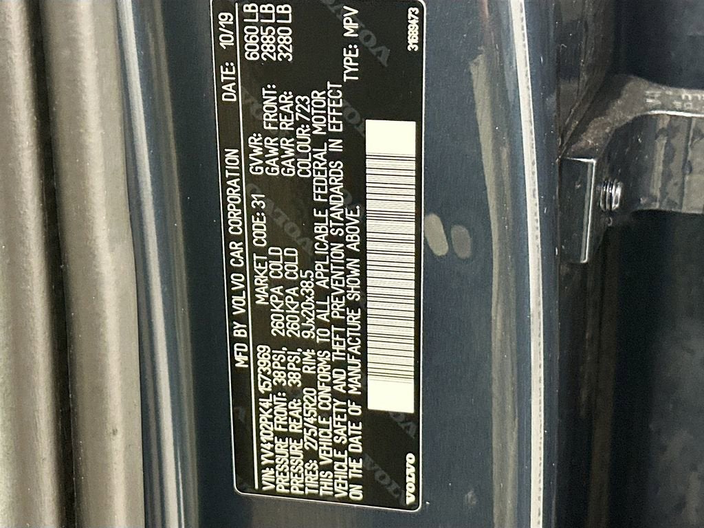 2020 Volvo XC90 Momentum