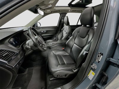 2020 Volvo XC90 Momentum