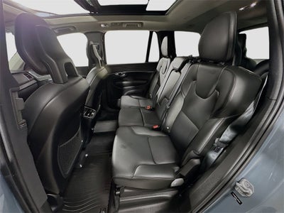 2020 Volvo XC90 Momentum