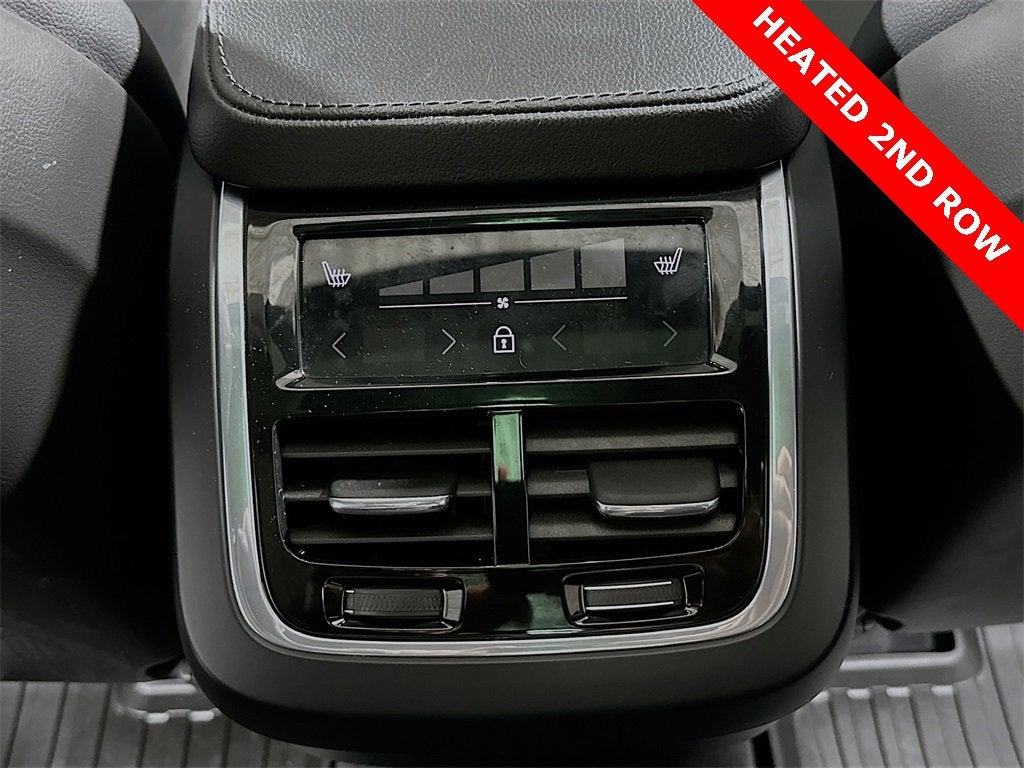 2020 Volvo XC90 Momentum