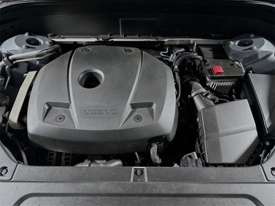 2020 Volvo XC90 Momentum