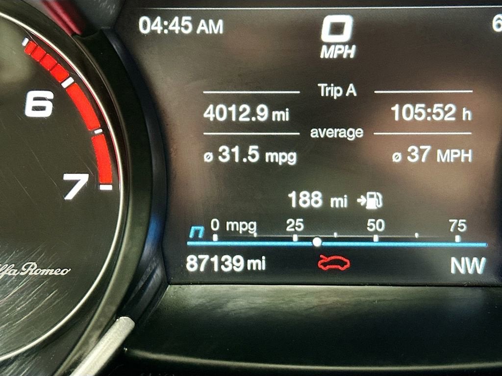 2021 Alfa Romeo Giulia Base