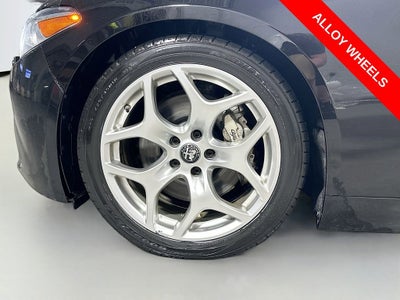 2021 Alfa Romeo Giulia Base